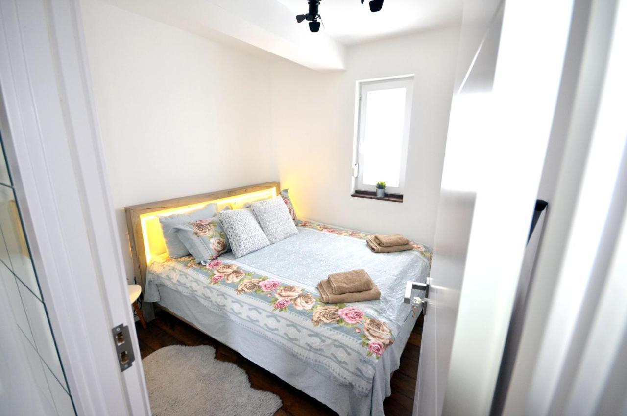 C L E A N&C O Z Y Apartmani Divčibare Exteriör bild