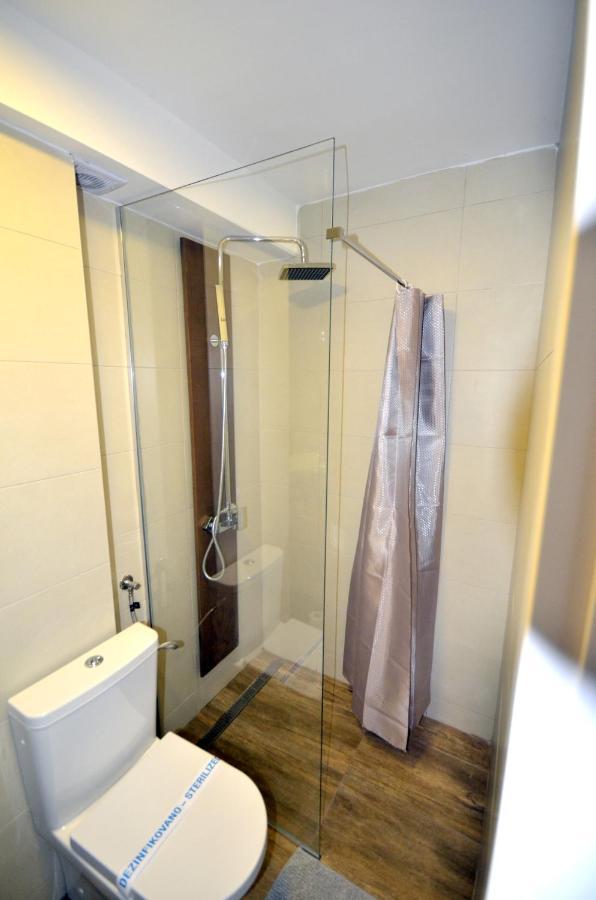 C L E A N&C O Z Y Apartmani Divčibare Exteriör bild